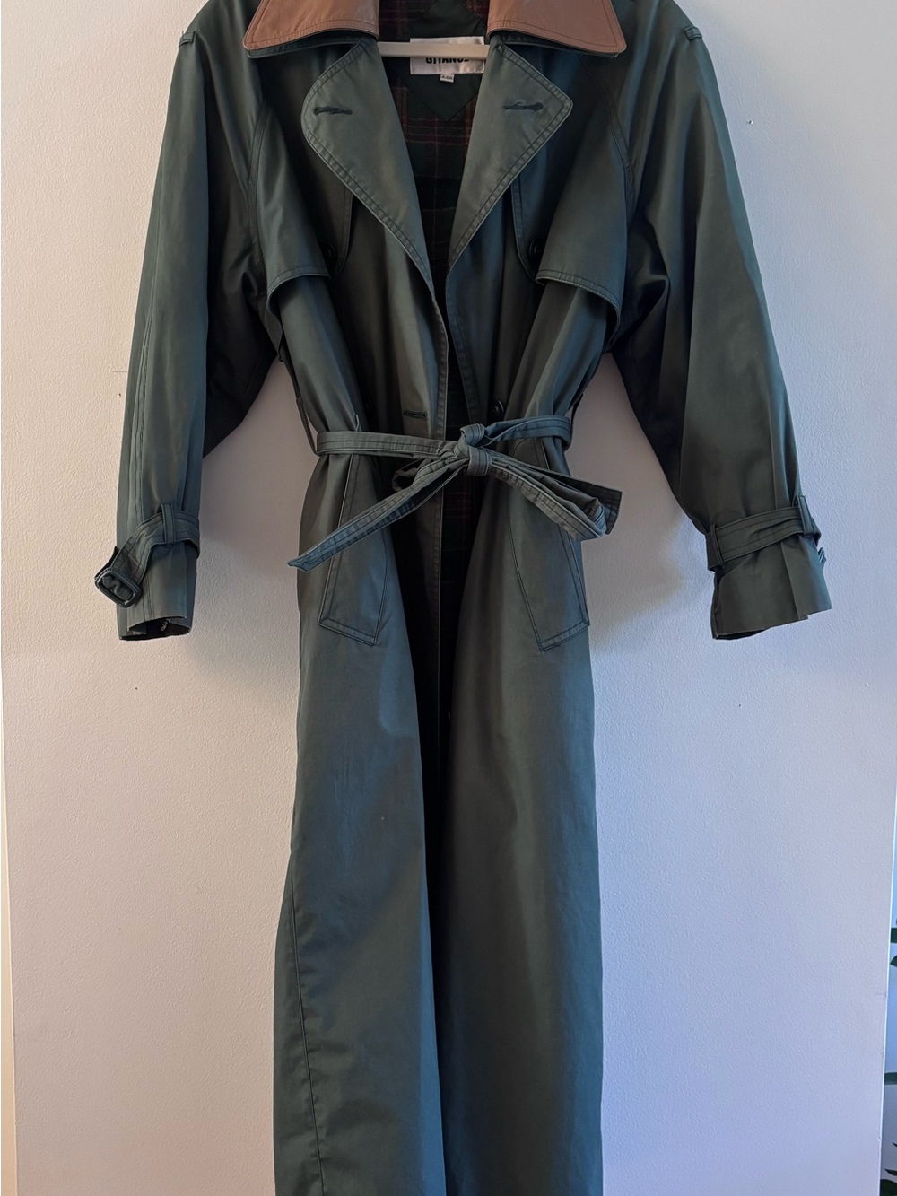 Dark Green Trench Coat with Contrast Collar - Unbranded